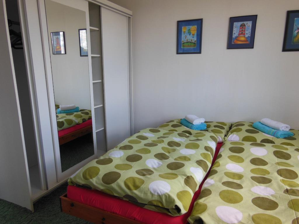 Apartmany Mk U Modre Kocky โนเว ฮราดี ภายนอก รูปภาพ